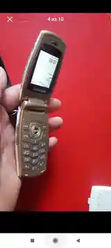 Телефон Samsung-8