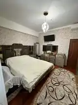 3-комн. квартира, 11 этаж, 122 м², центр-3