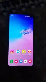 Samsung Galaxy S10e-7