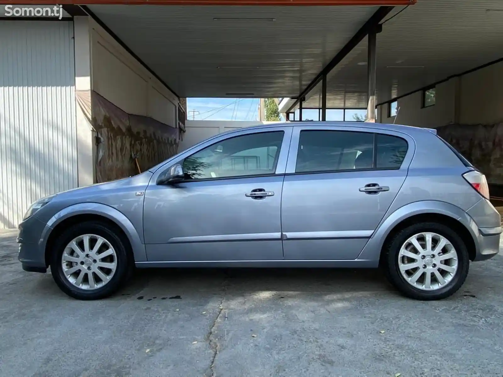 Opel Astra H, 2004-5