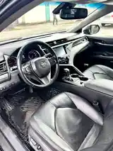 Toyota Camry, 2018-7