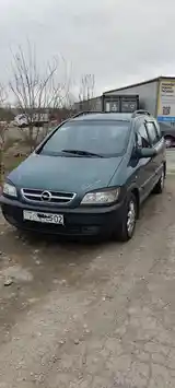 Opel Zafira, 2003-2