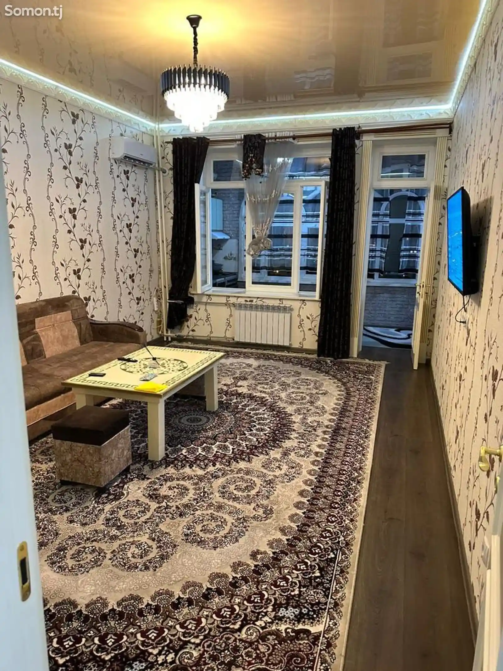 2-комн. квартира, 12 этаж, 61 м², Цирк-1