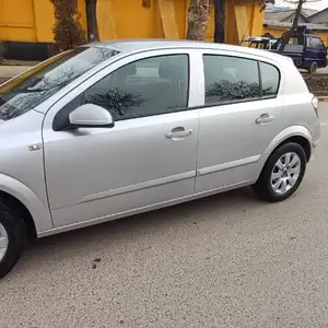 Opel Astra H, 2004