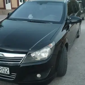 Opel Astra H, 2008