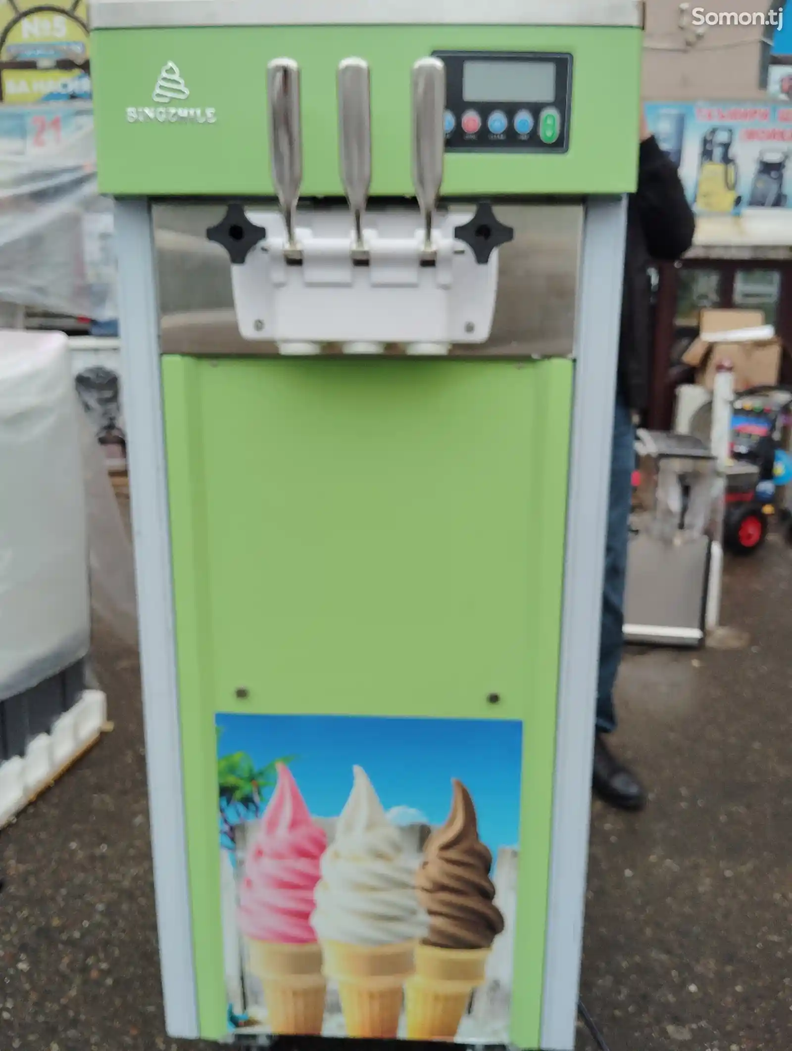 Фризер для мягкого мороженого-3