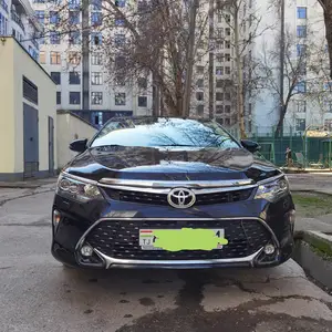 Toyota Camry, 2017