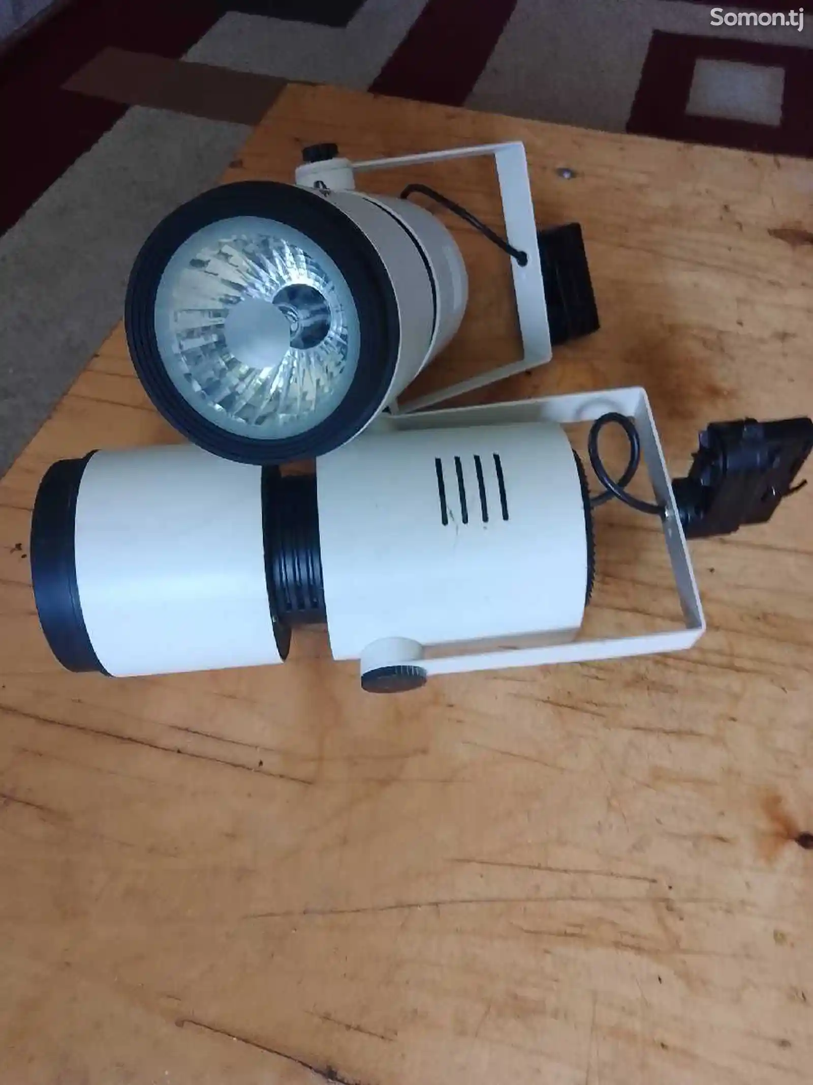 Прожектор для камер наблюдения-3
