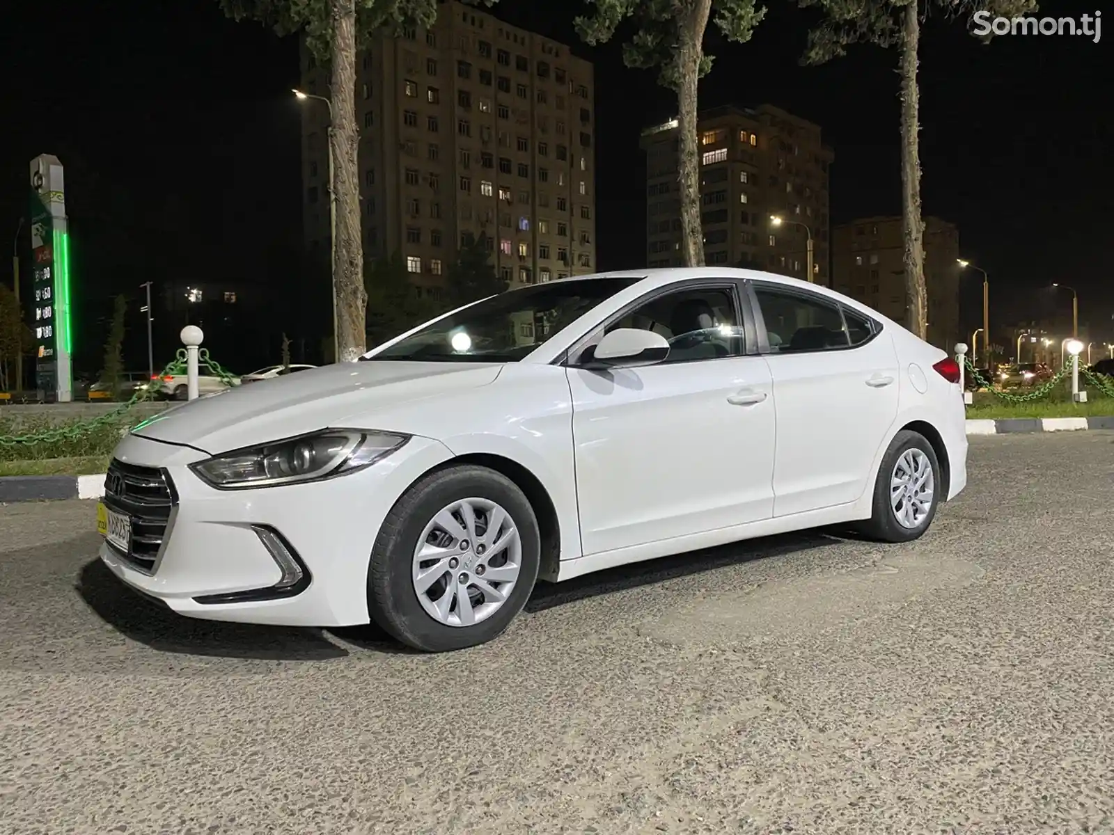 Hyundai Elantra, 2017-4