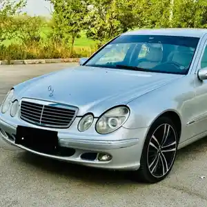 Mercedes-Benz E class, 2002