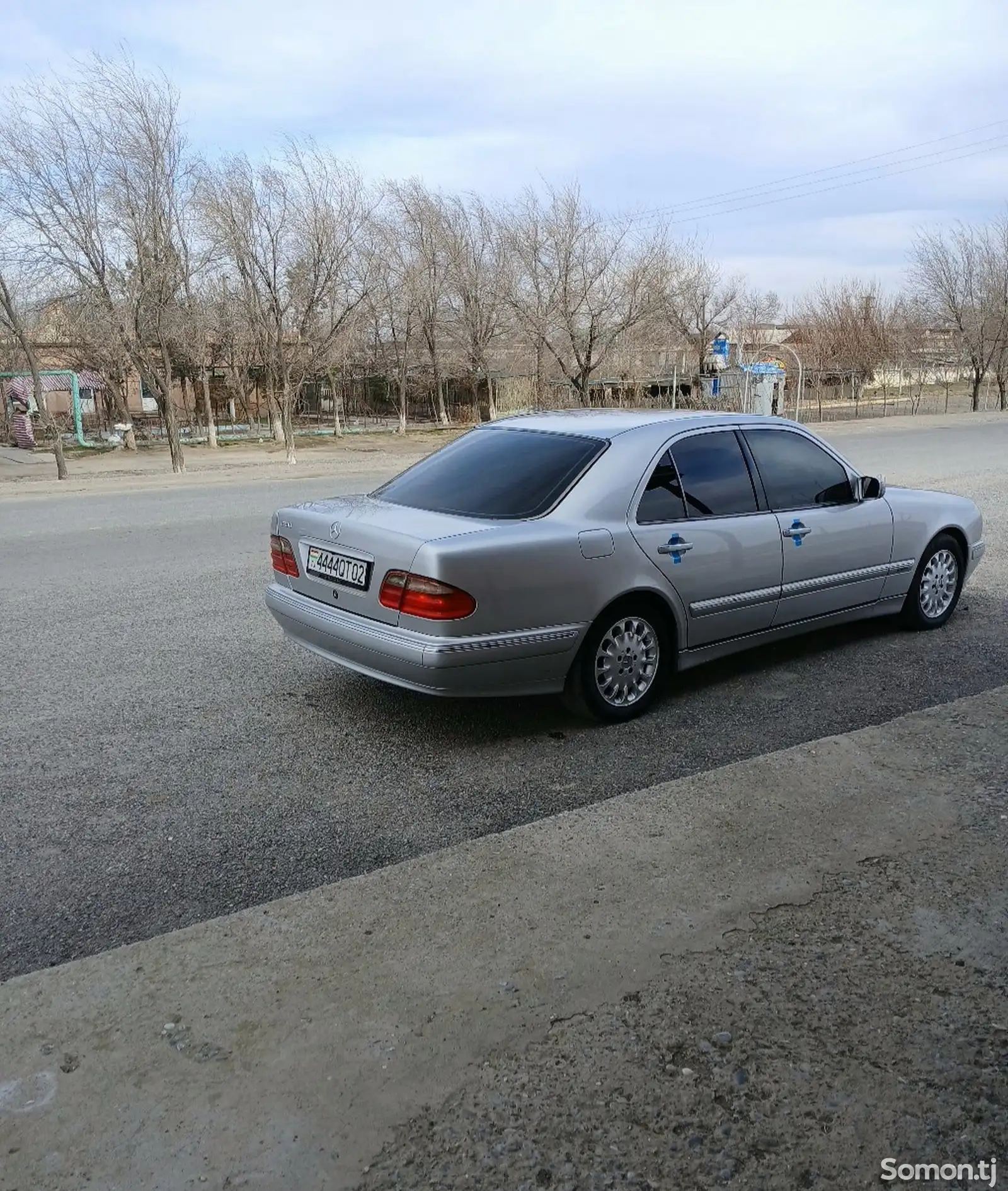 Mercedes-Benz E class, 2000-1