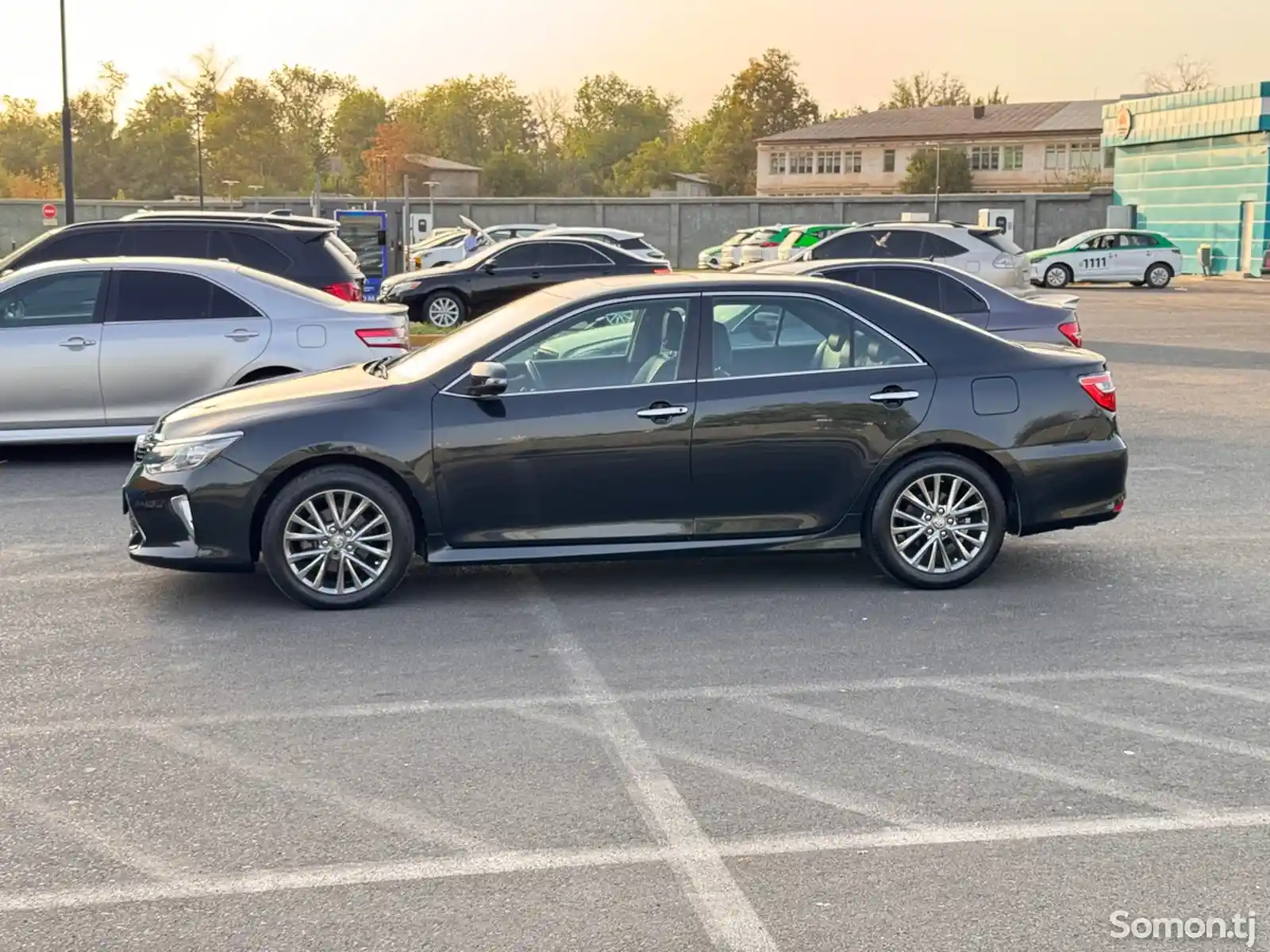 Toyota Camry, 2015-3