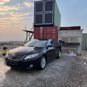 Toyota Camry, 2011