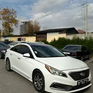 Hyundai Sonata, 2016