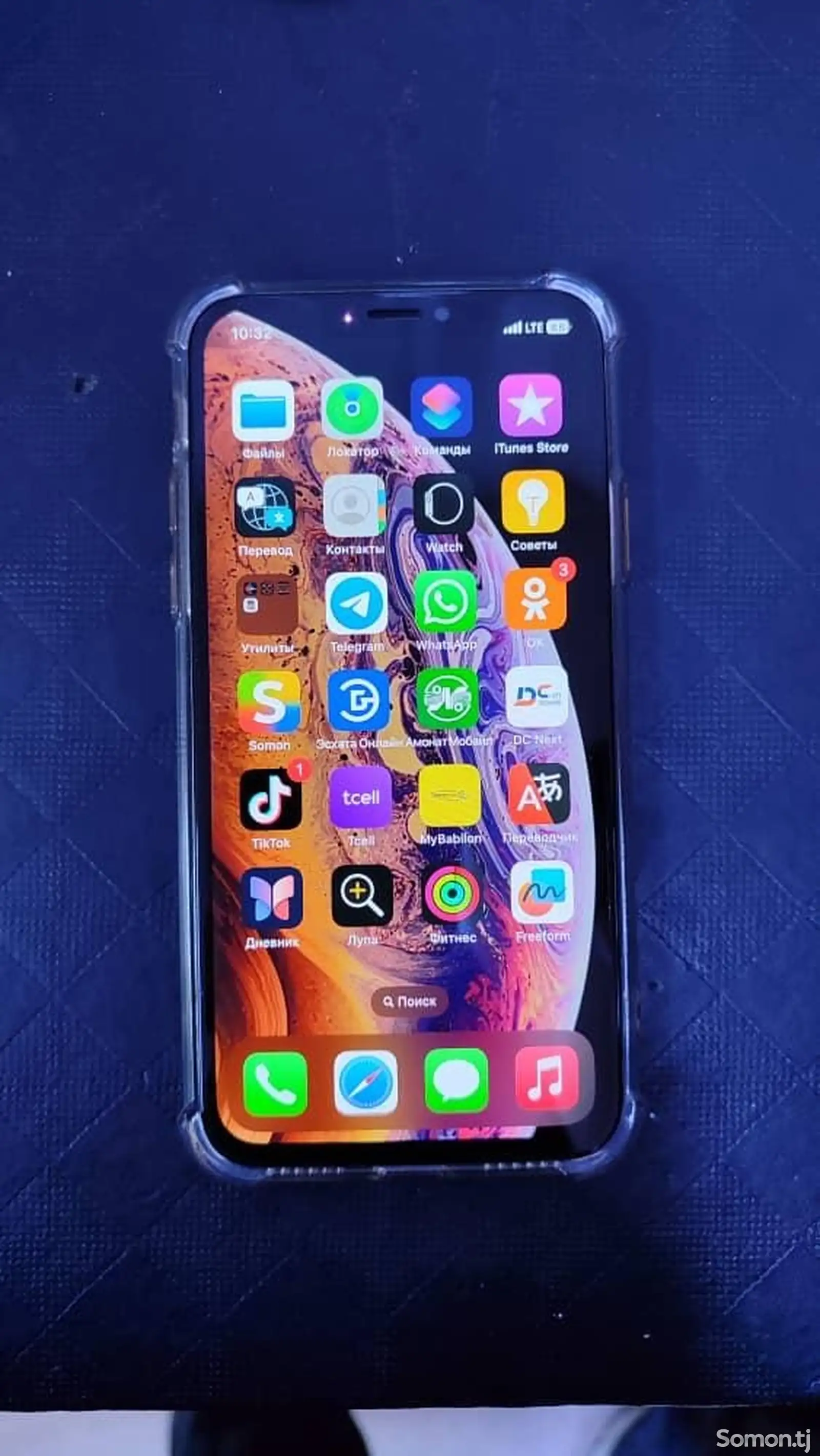 Apple iPhone Xs, 256 gb, Gold-1