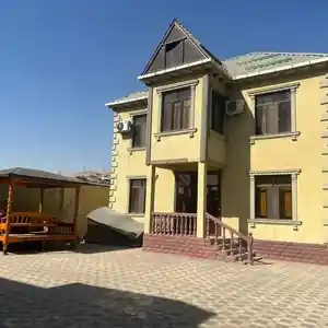 2-этажный, 5 комнатный дом, 220 м², Калелин