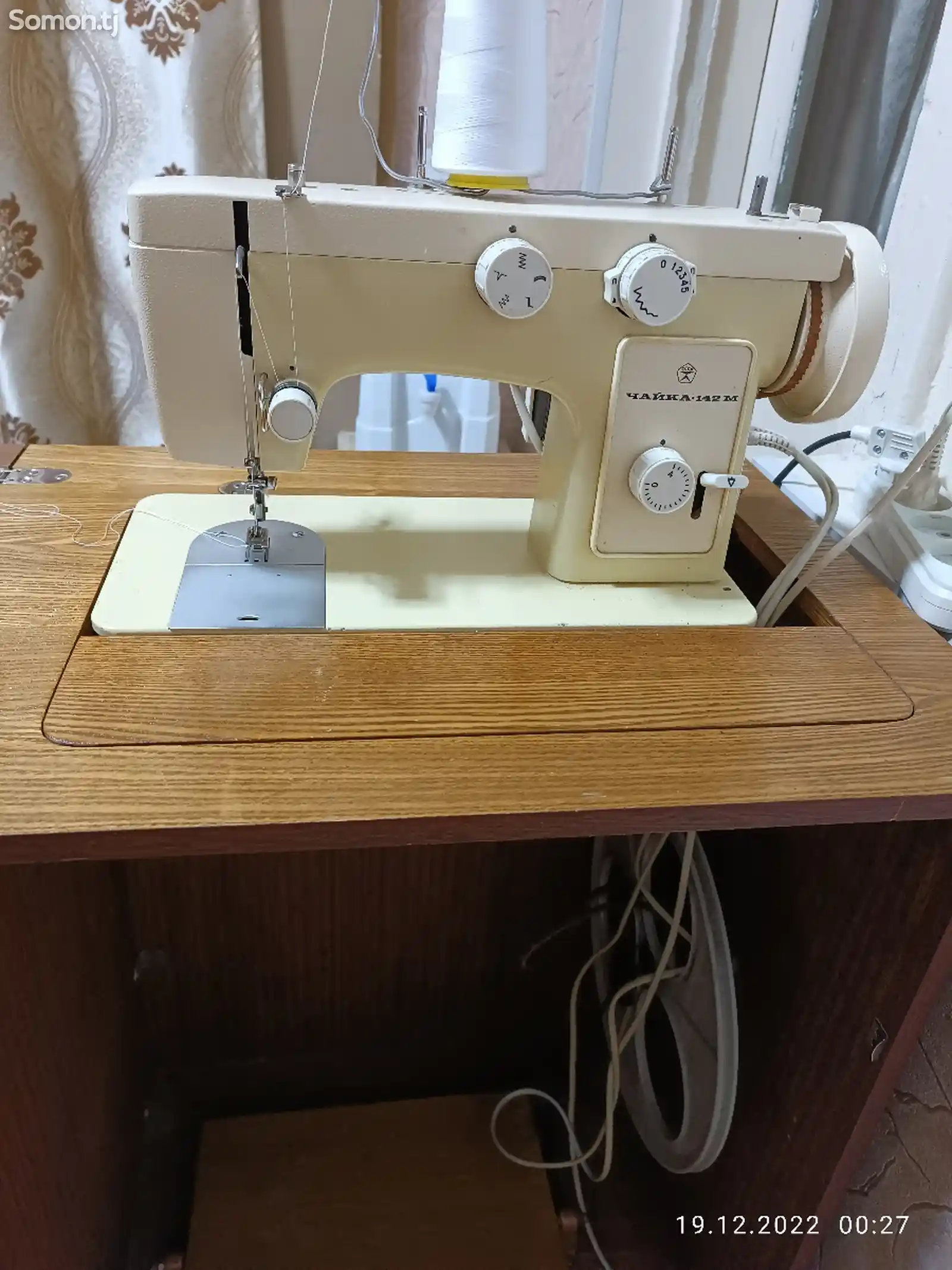 Швейная машинка Чайка 142 М-4