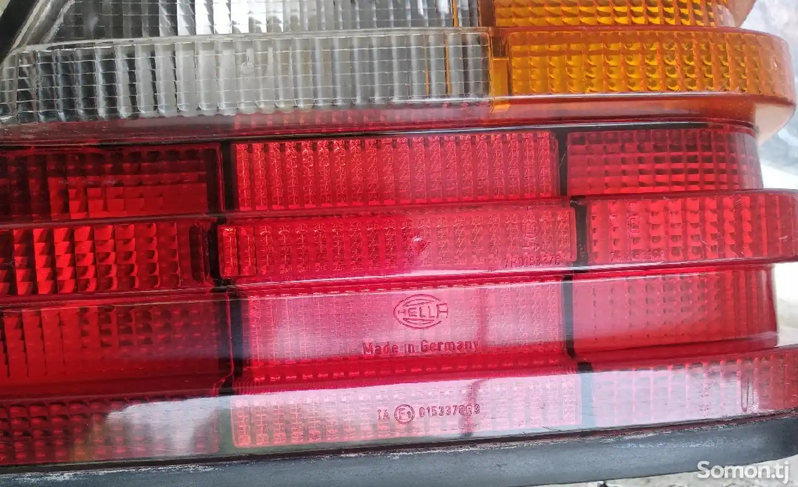 Задний фонарь от Mercedes-5