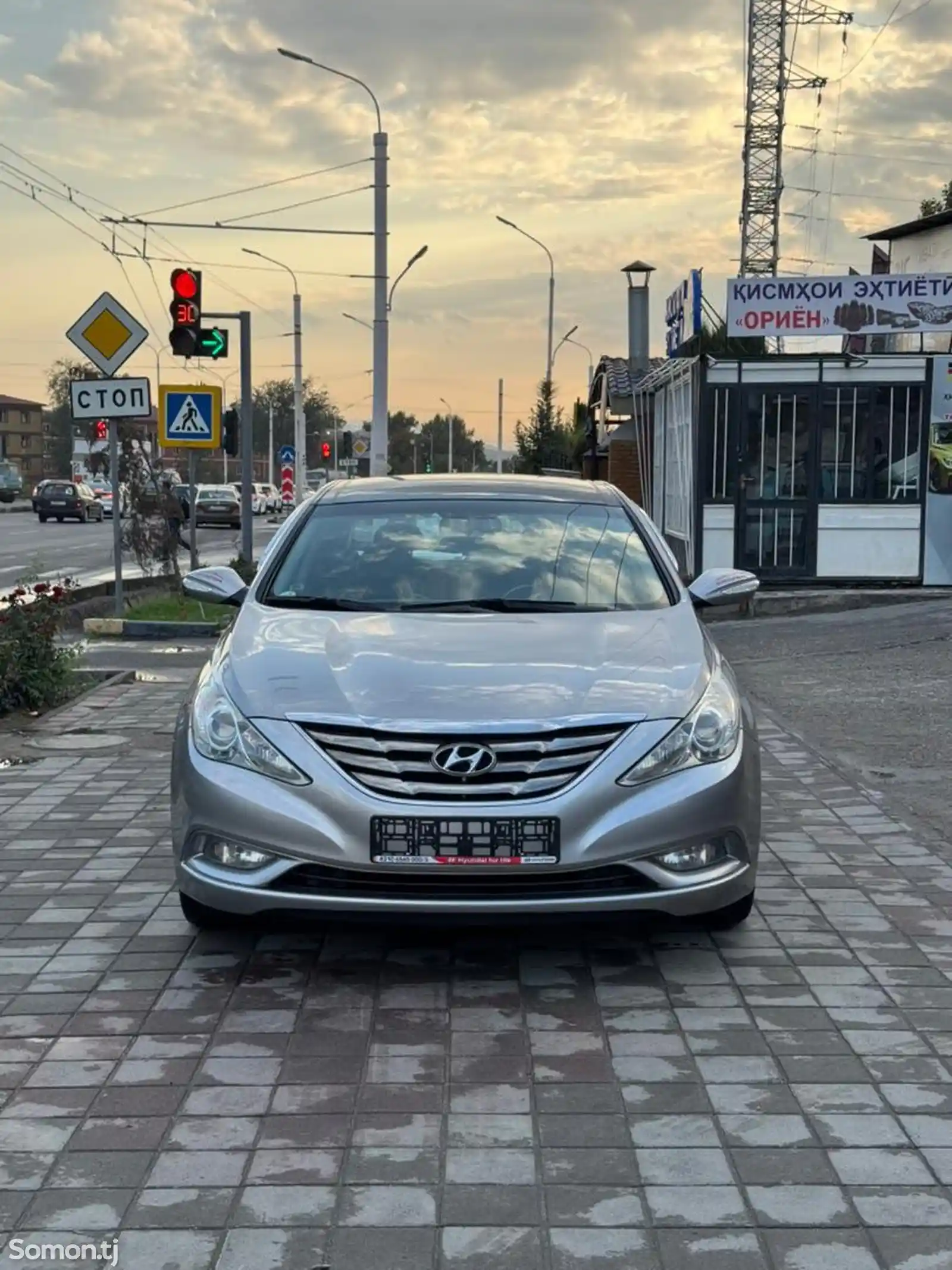 Hyundai Sonata, 2010-3