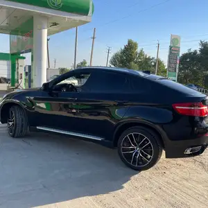 BMW X6, 2011