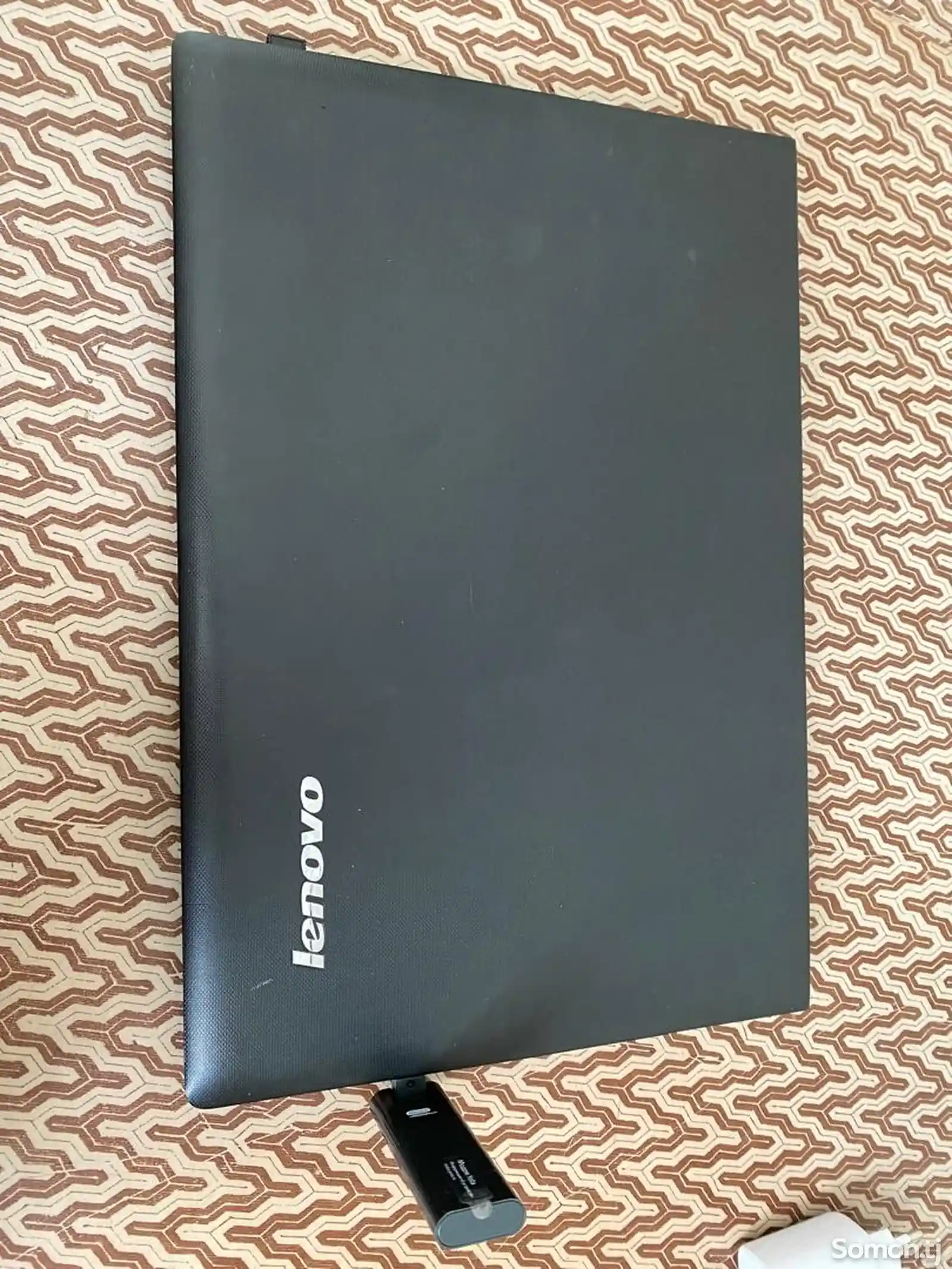 Ноутбук Lenovо-1