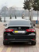 Toyota Camry, 2018-3