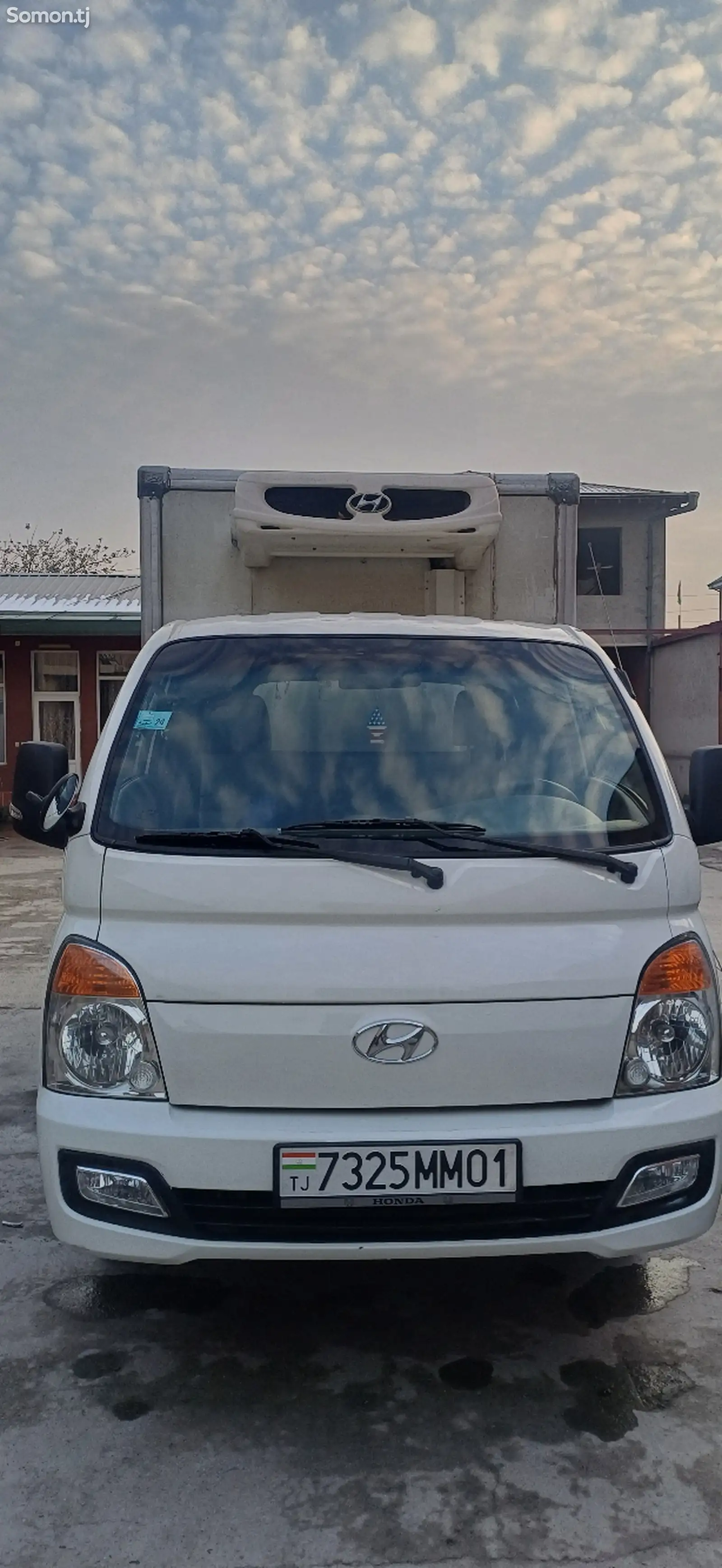 Бортовой автомобиль Hyundai Porter, 2014-1