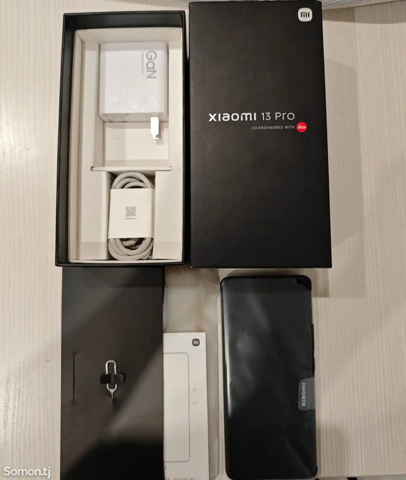 Xiaomi Mi 13 Pro-1
