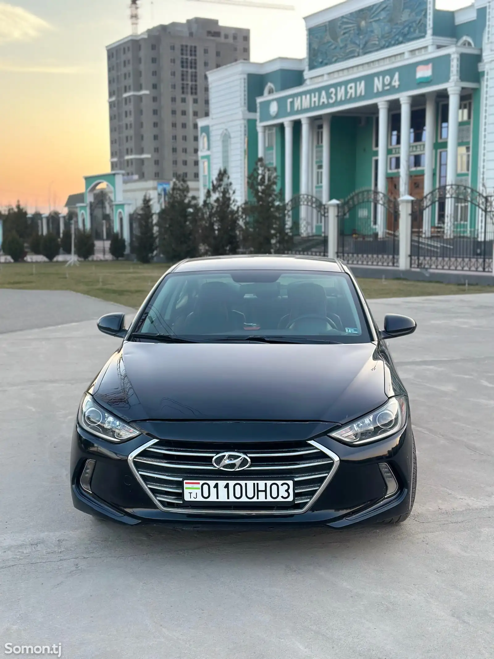 Hyundai Elantra, 2017-1