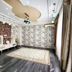 3-комн. квартира, 9 этаж, 90 м², 82 мкр