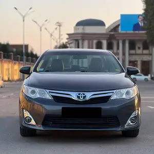 Toyota Camry, 2012