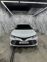 Toyota Camry, 2018-2