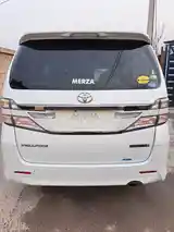 Toyota Vellfire, 2014-4