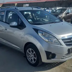 Chevrolet Spark, 2010