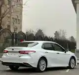 Toyota Camry, 2018-5