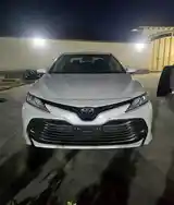 Toyota Camry, 2018-3