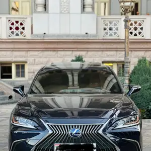 Lexus ES series, 2020