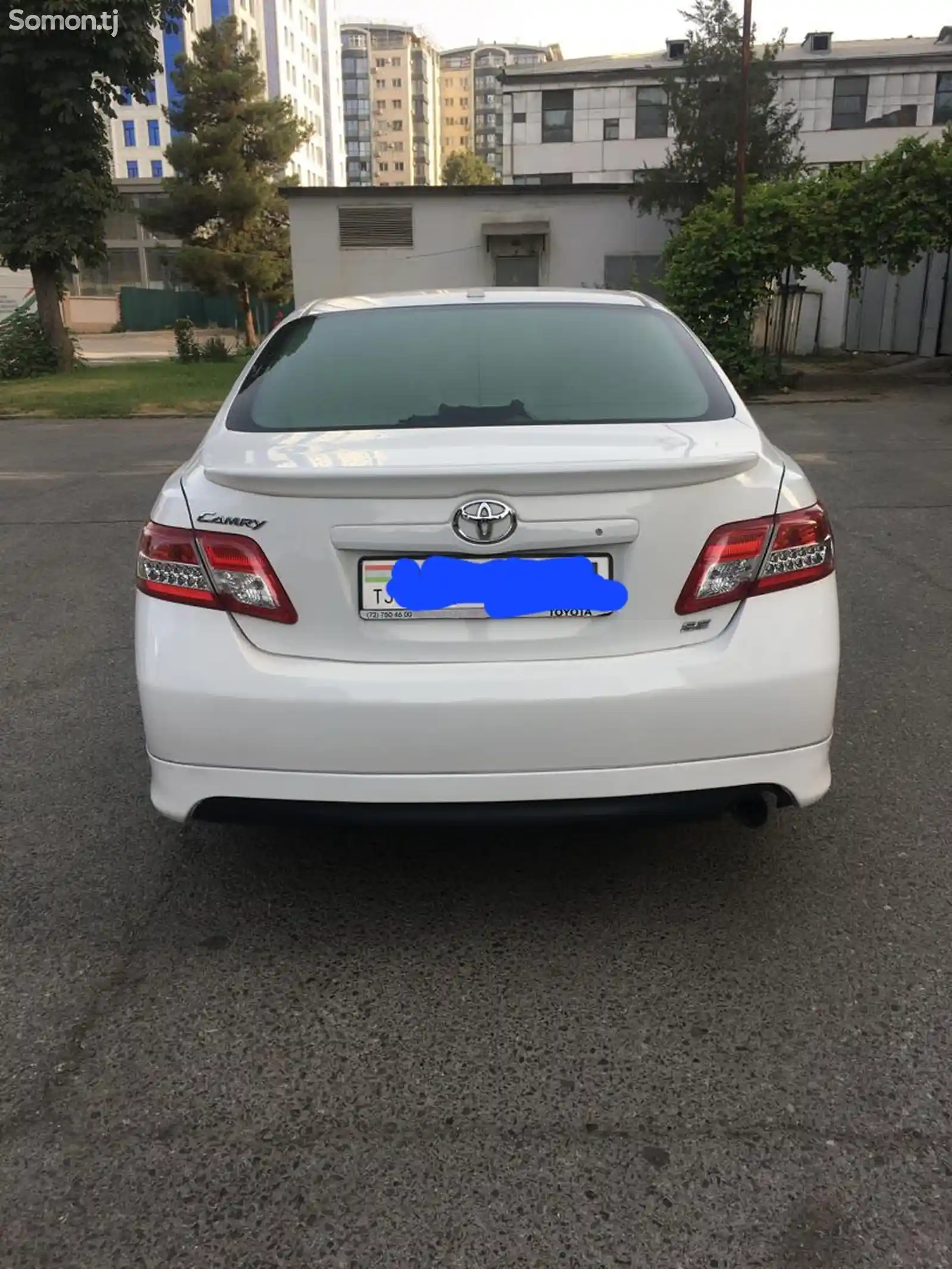 Toyota Camry, 2011-8