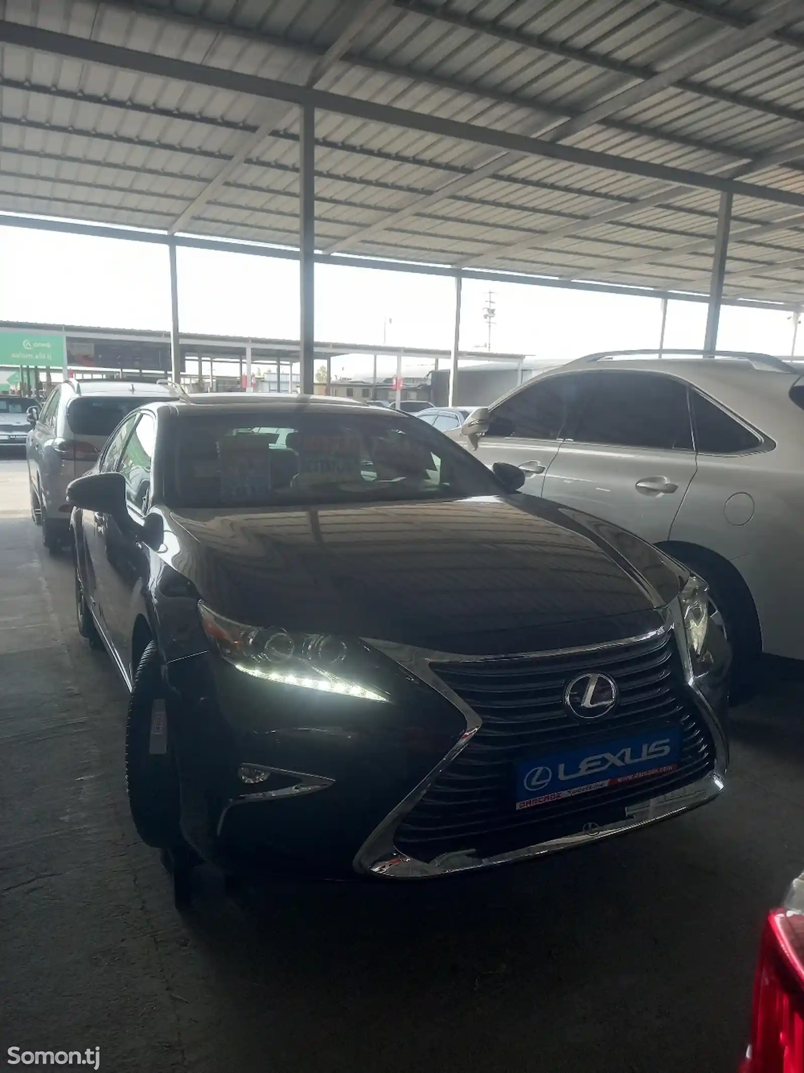 Lexus ES series, 2016-3