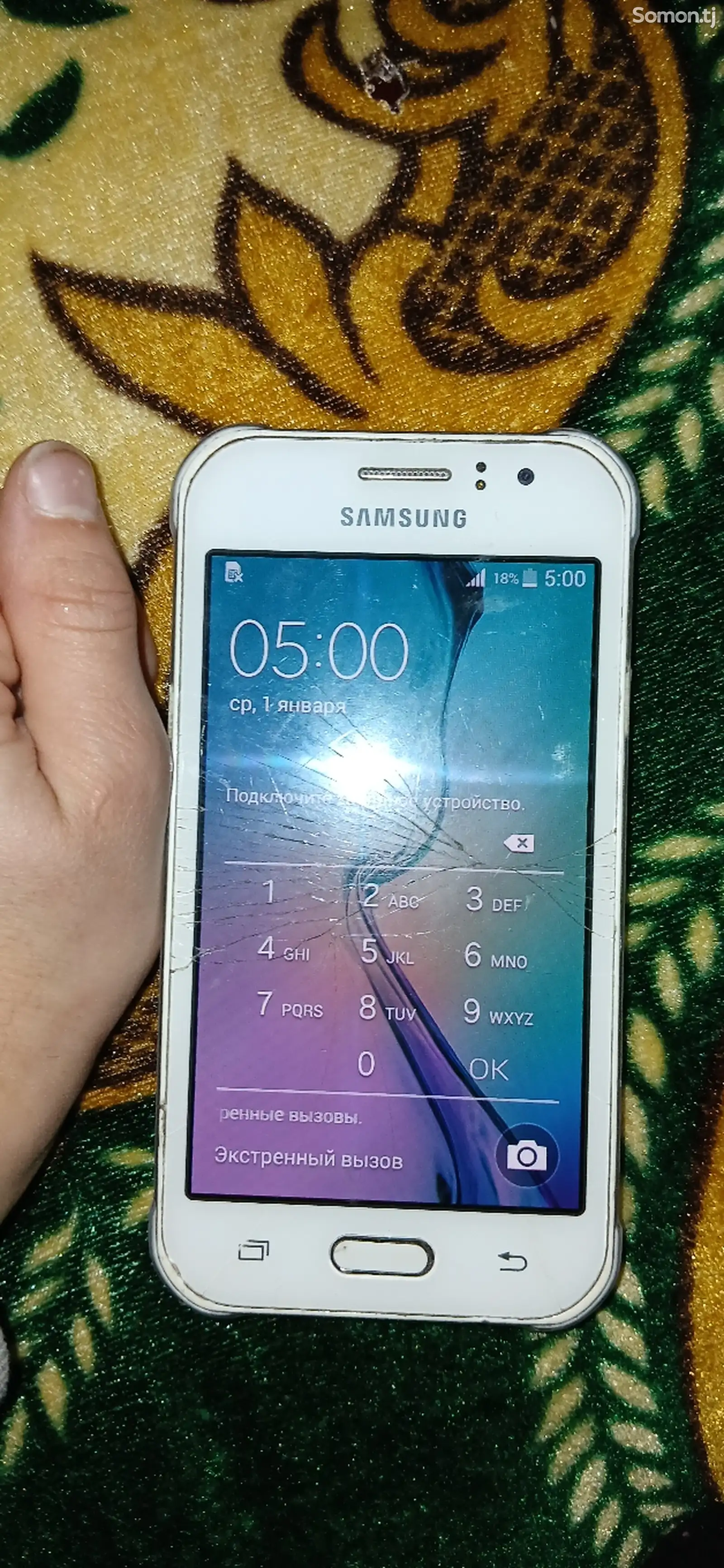 Телефон Samsung