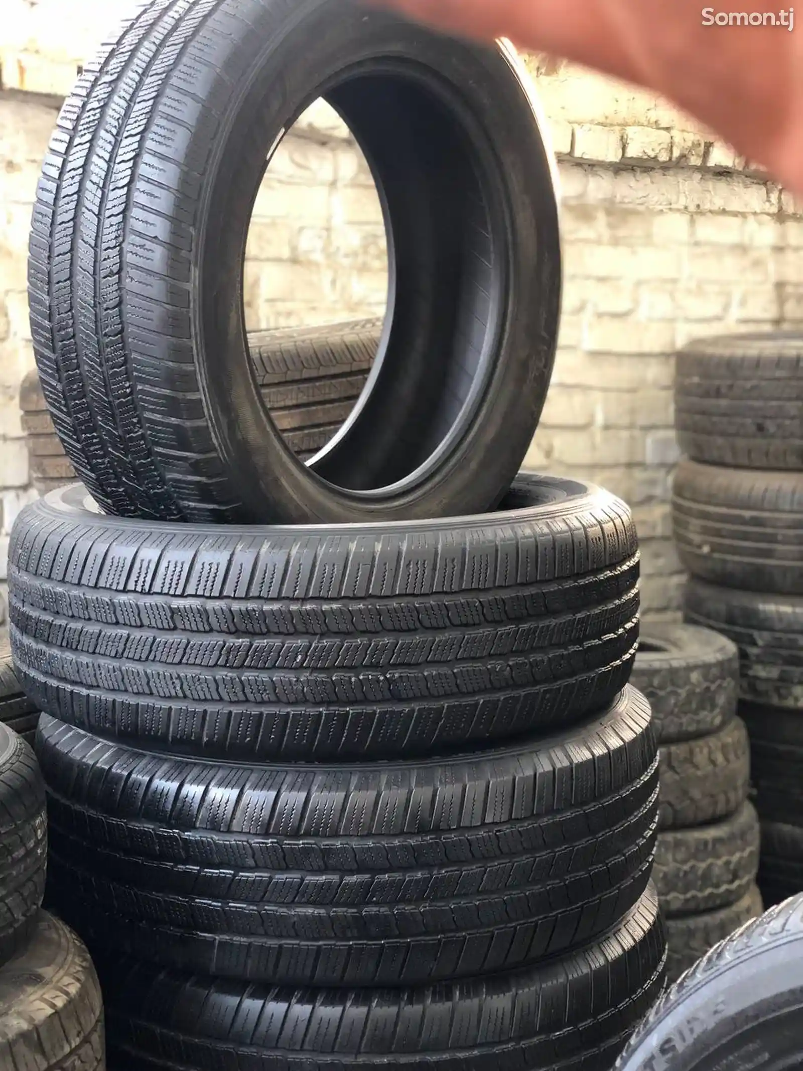 Шины R18 235 60 Michelin-6