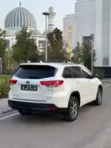 Toyota Highlander, 2017-4