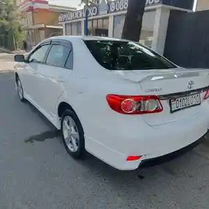 Toyota Corolla, 2013