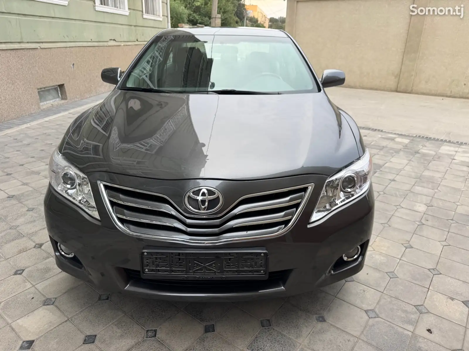 Toyota Camry, 2010-3