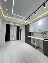 3-комн. квартира, 12 этаж, 118 м², Шохмансур-7