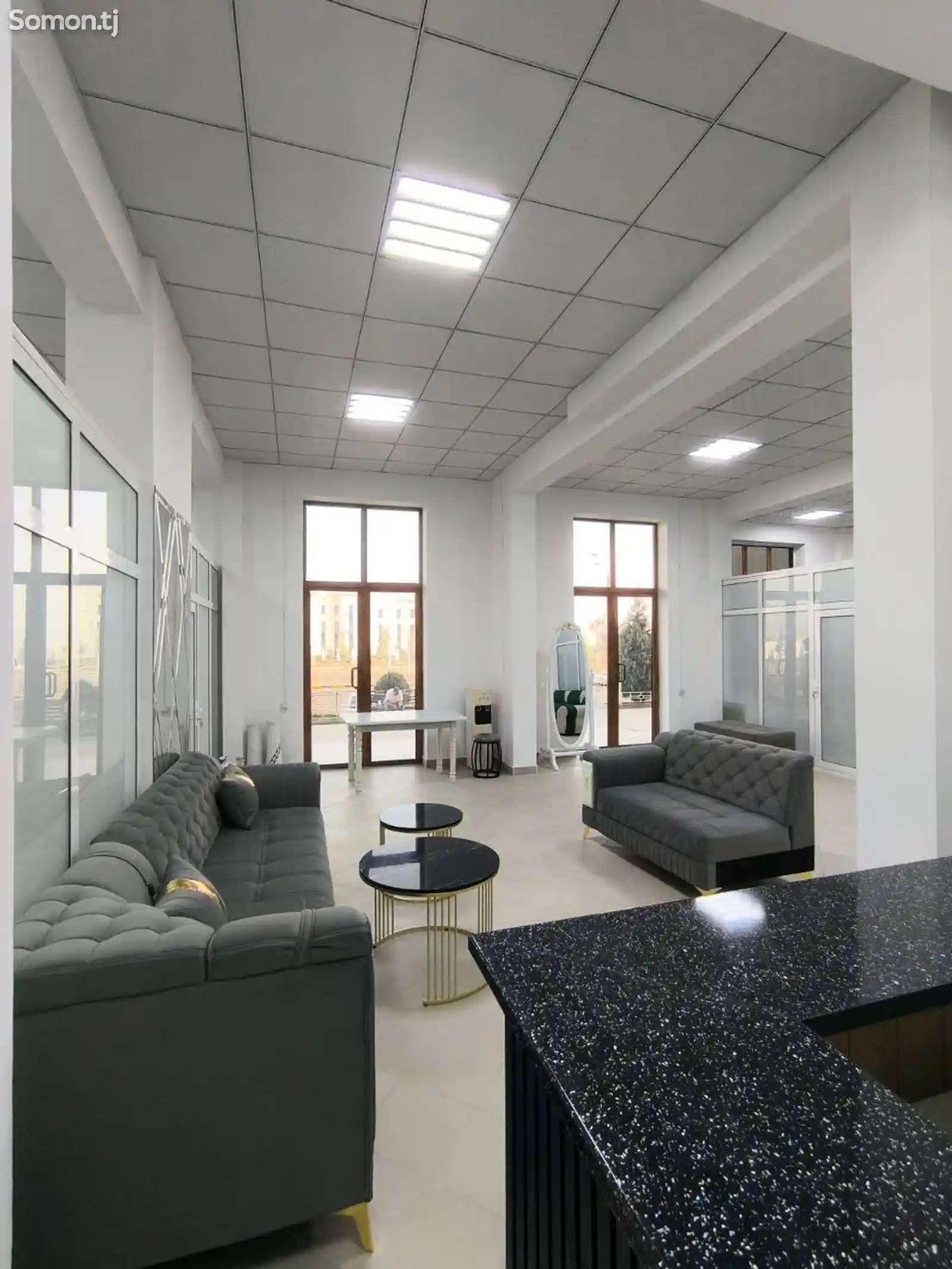 Помещение под офис, 250м², Зарафшон-5