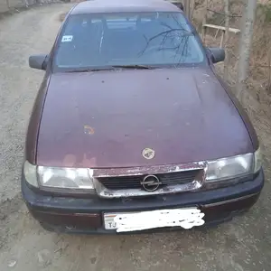 Opel Vectra A, 1990