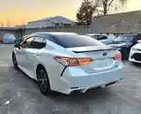 Toyota Camry, 2019-3