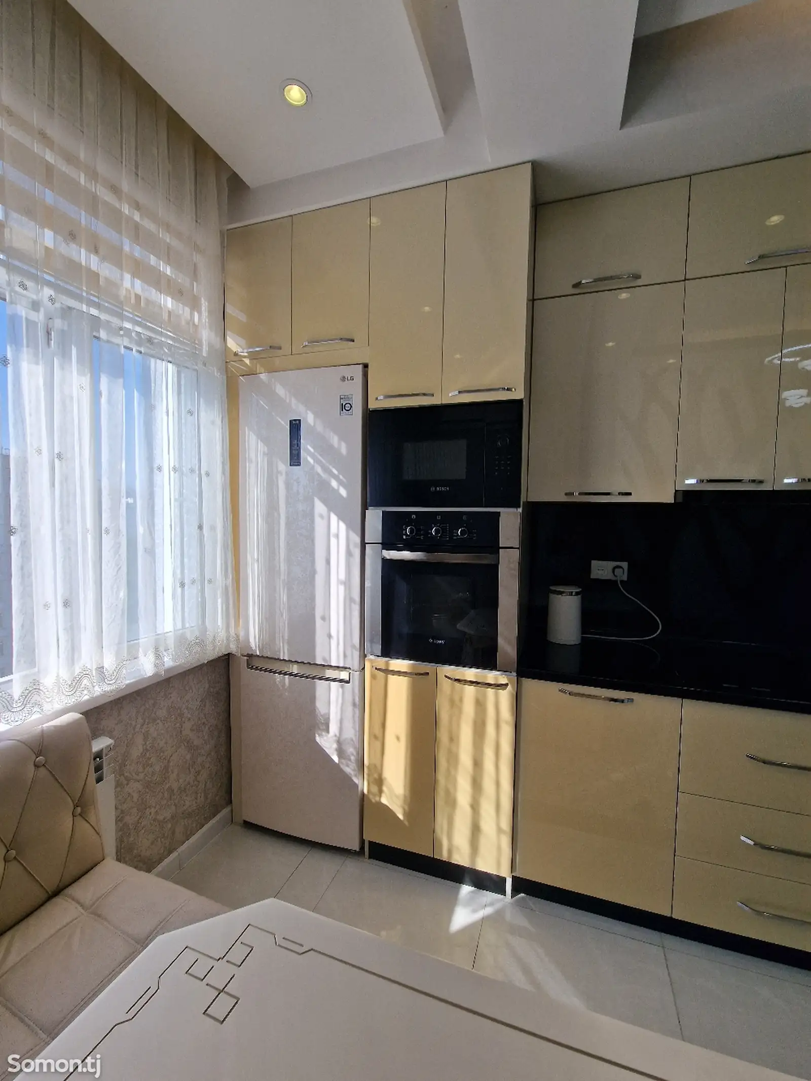 2-комн. квартира, 9 этаж, 80 м², пединститут-7