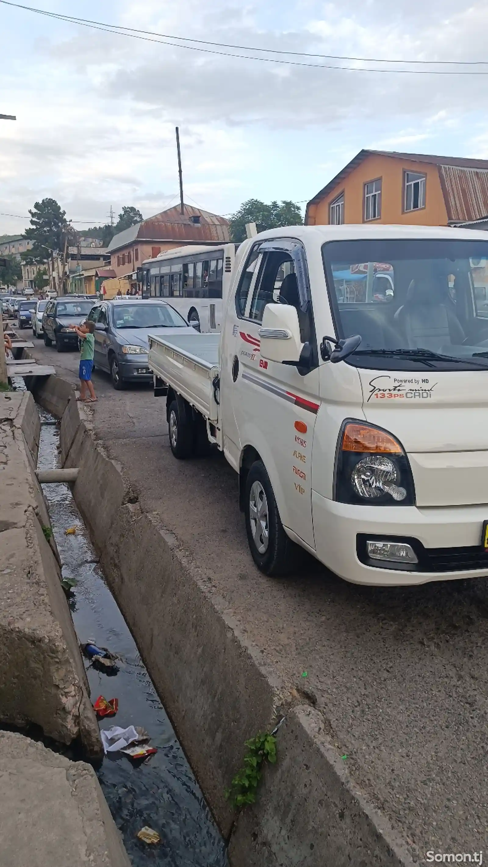 Бортовой автомобиль Hyundai Porter, 2014-3